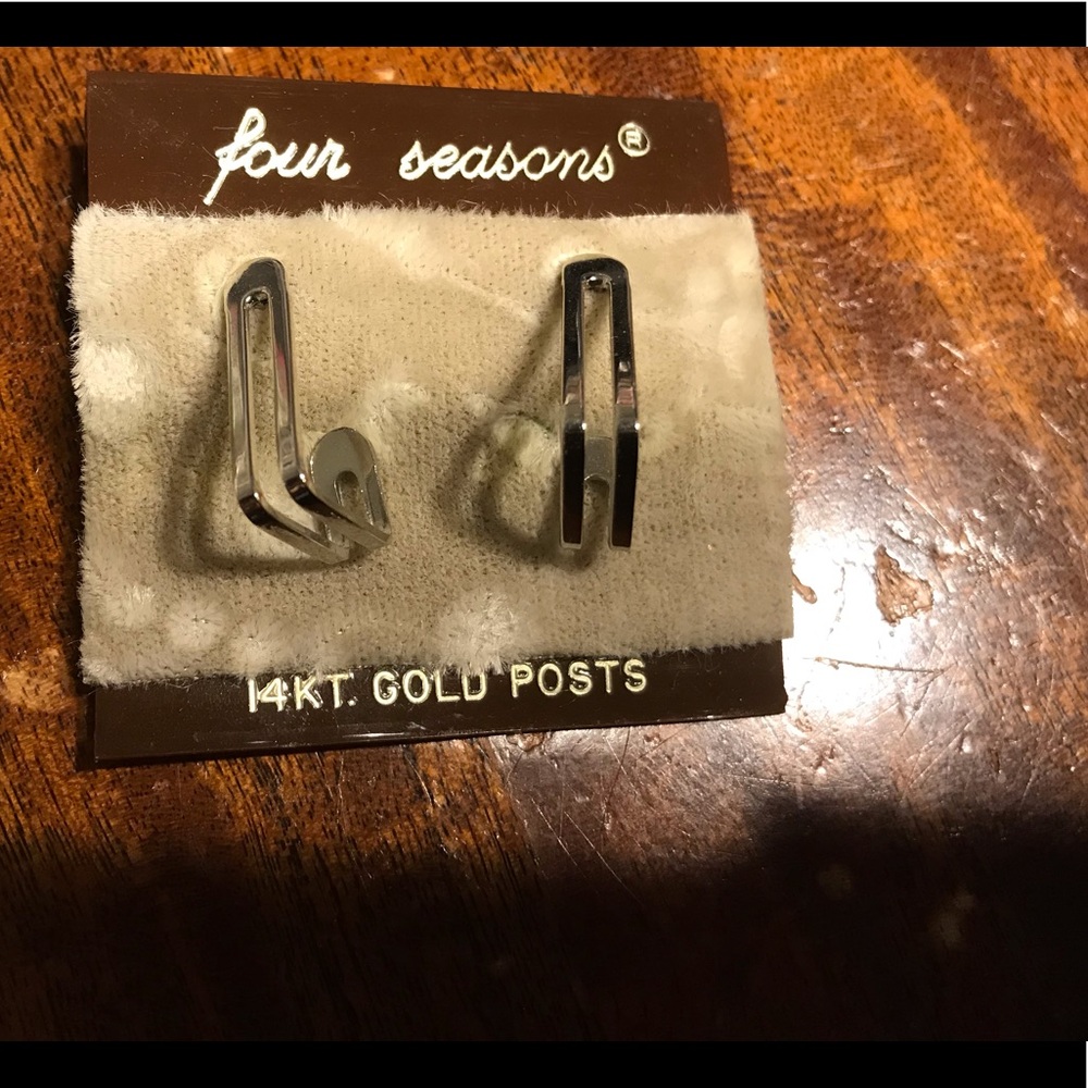 Vintage earrings four seasons silver plated 1970s